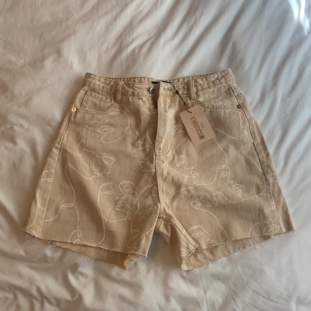 Khaki Line Art Shorts